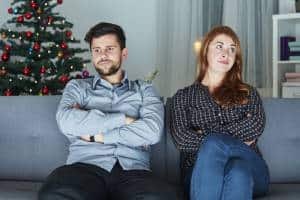Feiern Sie Weihnachten entspannt und beugen Sie Familienstress vor